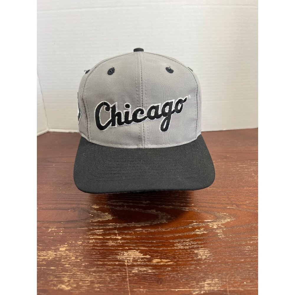 Vintage MLB Chicago White Soxs Embroidered Snapback Hat X3